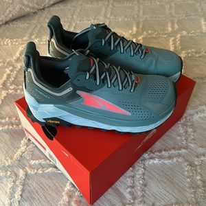 Altra Olympus 5 BRAND NEW